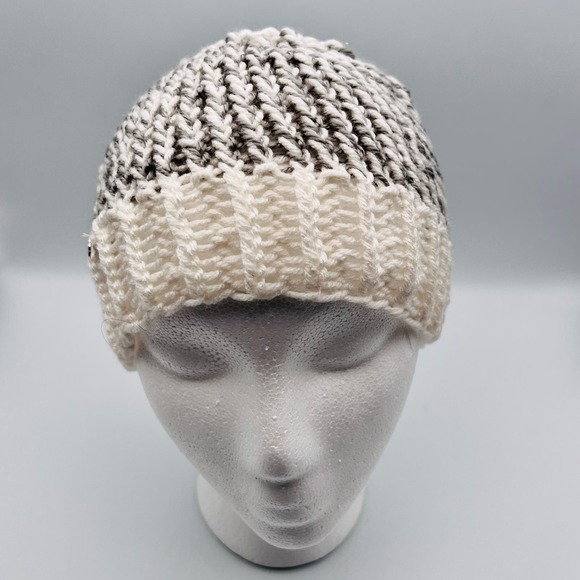 Handmade Knit Messy Bun High Ponytail Beanie Hat Gray White Crochet Unisex - Picture 5 of 7
